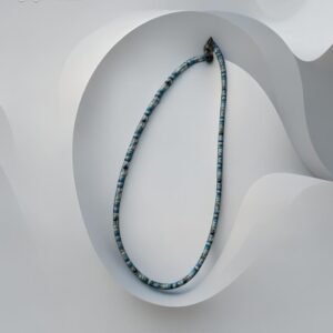 trumpas kaklo pakabukas biseris zydras 36 CM