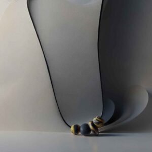 Polimerinio molio kamuoliukų pakabukas