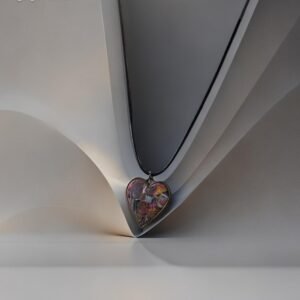 Polimerinio molio įrėmintas pakabukas