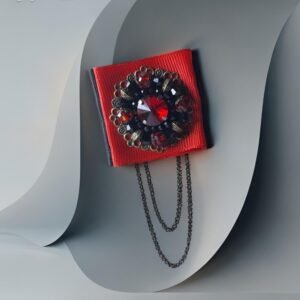 sage kaspin raudonas